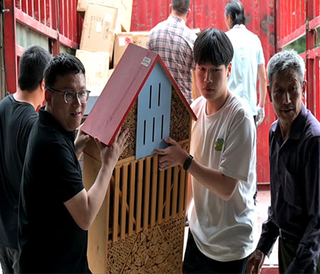 村企联动共绘生态画卷｜优尼家向尚湖镇黄林坑村捐赠近600套生态设施